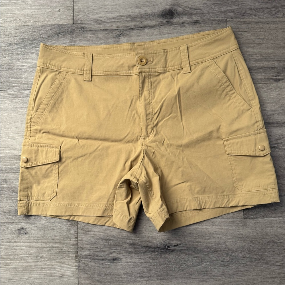 Eddie Bauer Women's Khaki Shorts